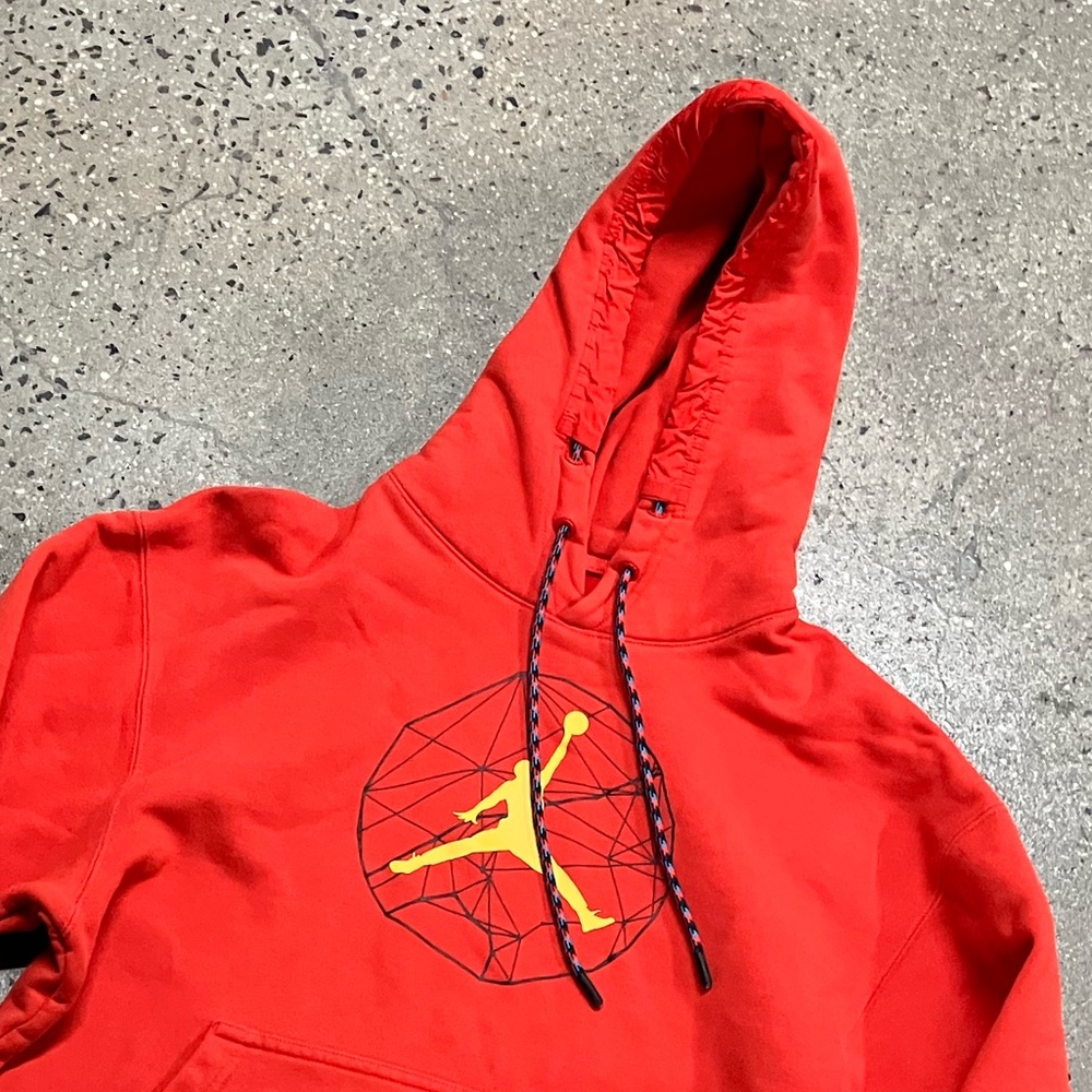 Nike Air Jordan Essentials Mountain Side Graphic … - image 2